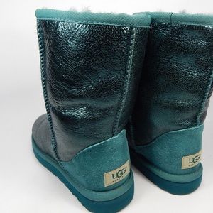 UGG Classic Short Metallic Boots